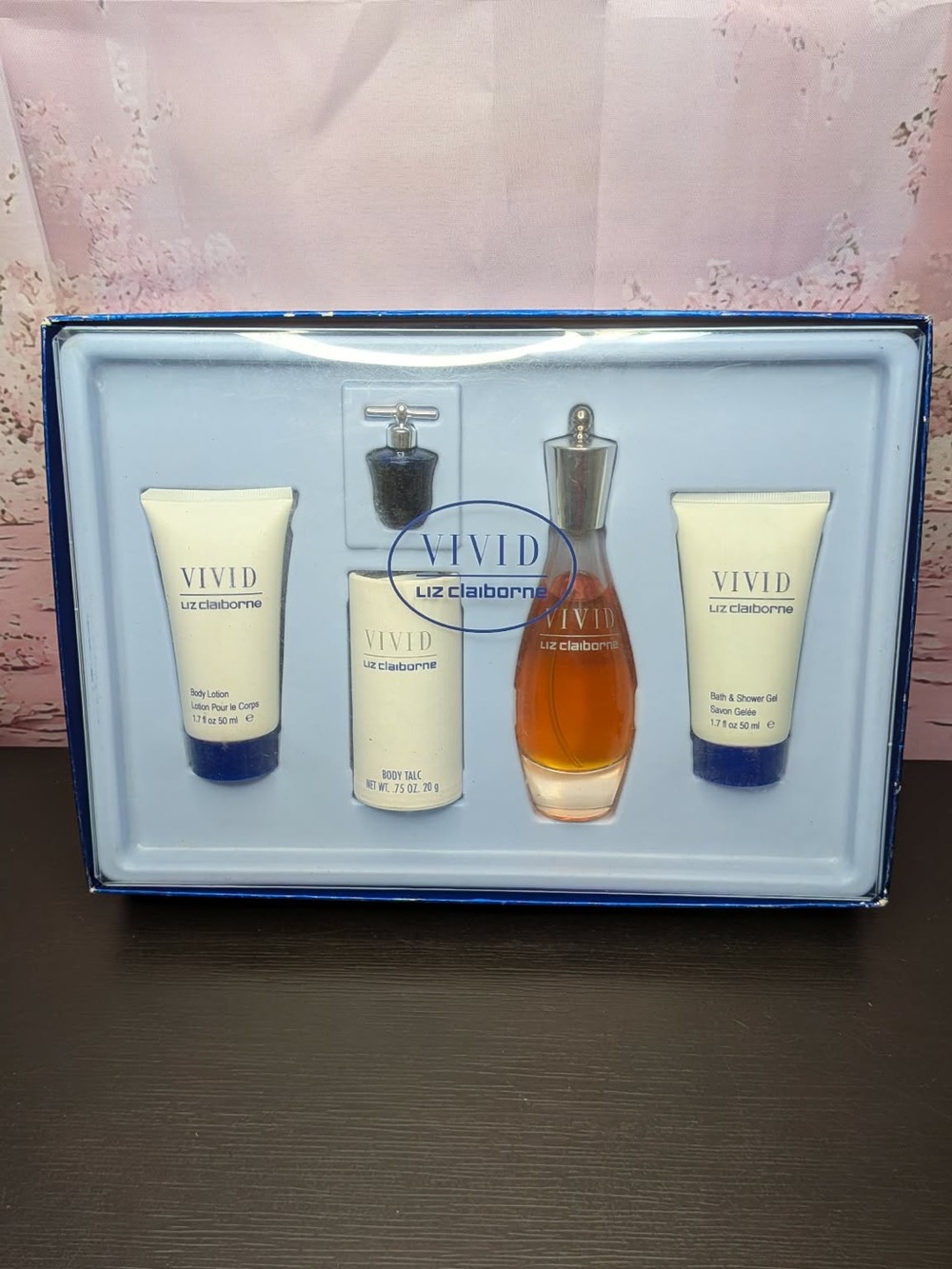 Vintage discontinued 90’s Vivid by Liz Claiborne 5 piece gift set. NOS. HTF Rare
